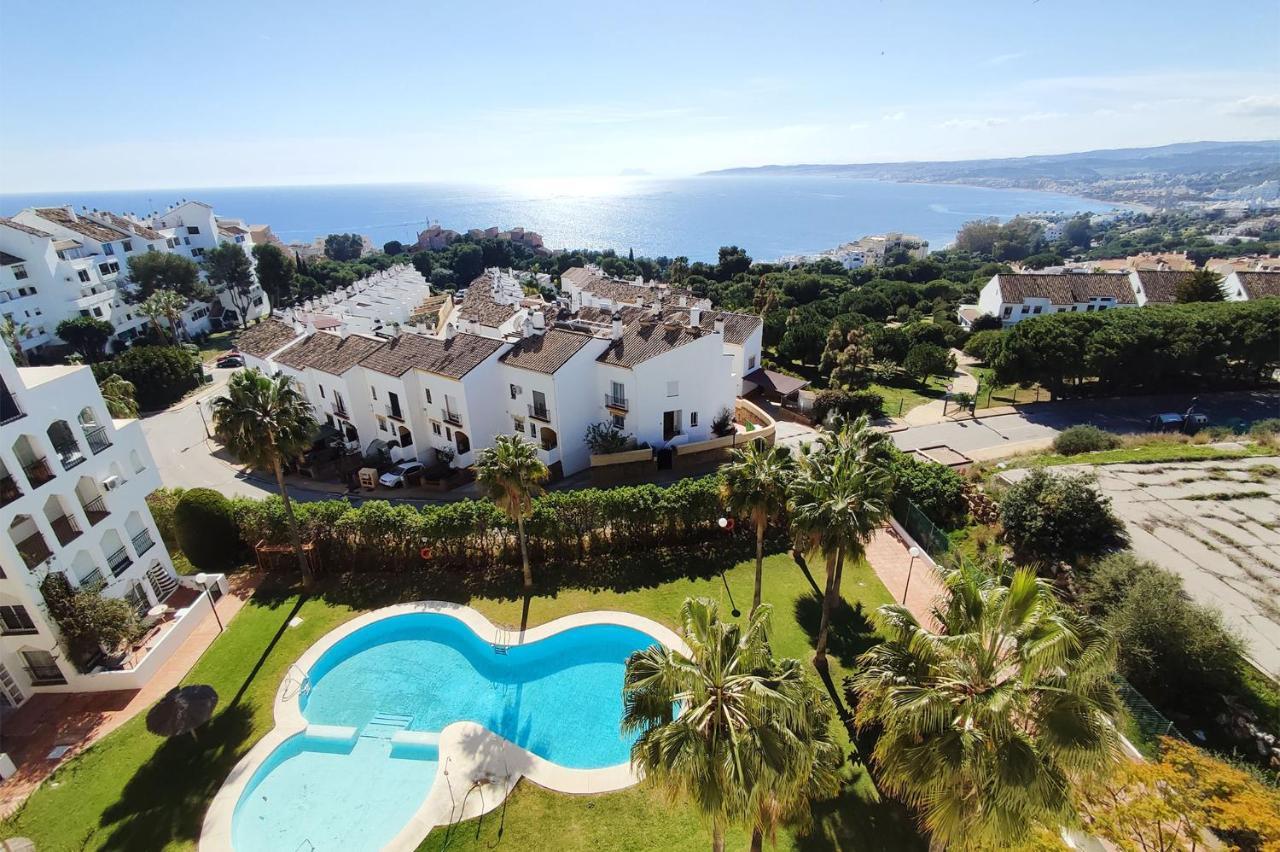 Jabeque Apartment Estepona Bagian luar foto