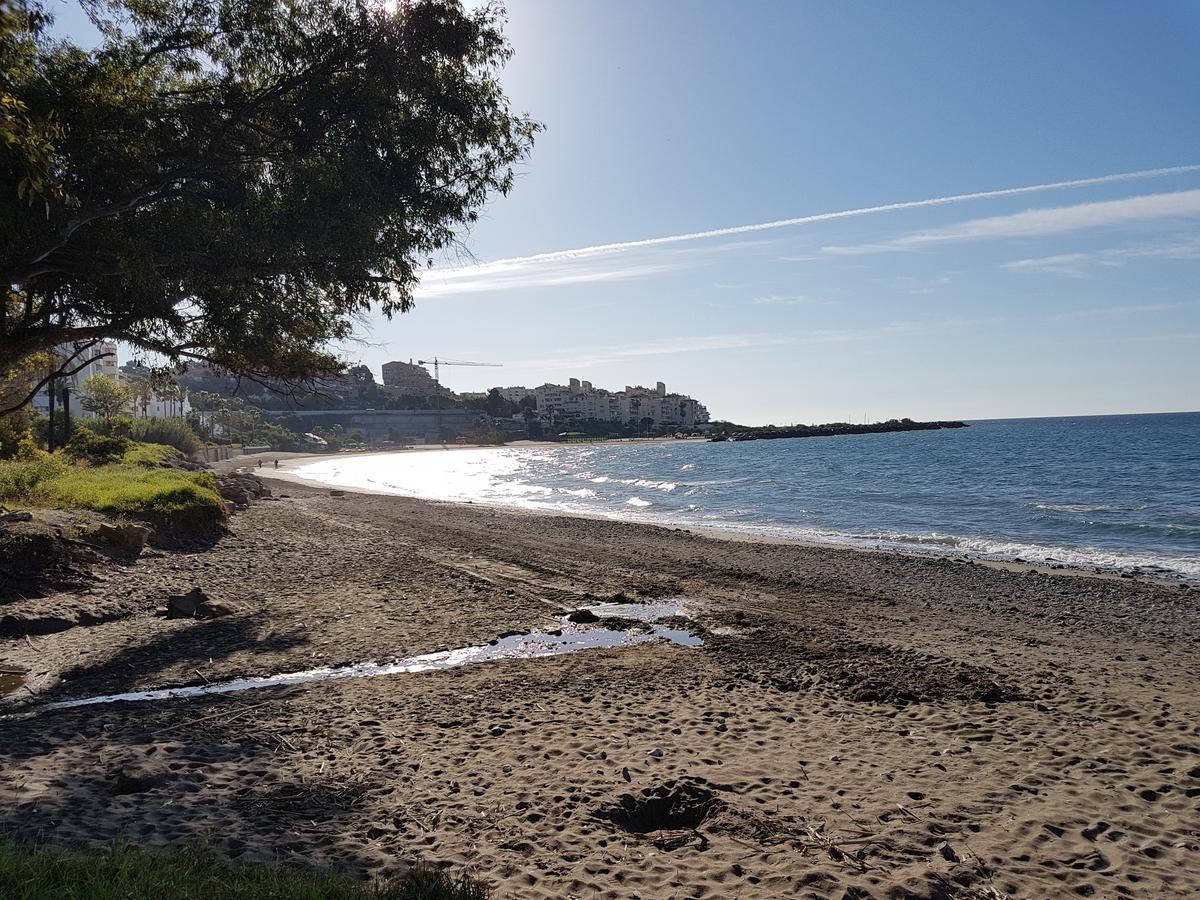 Jabeque Apartment Estepona Bagian luar foto